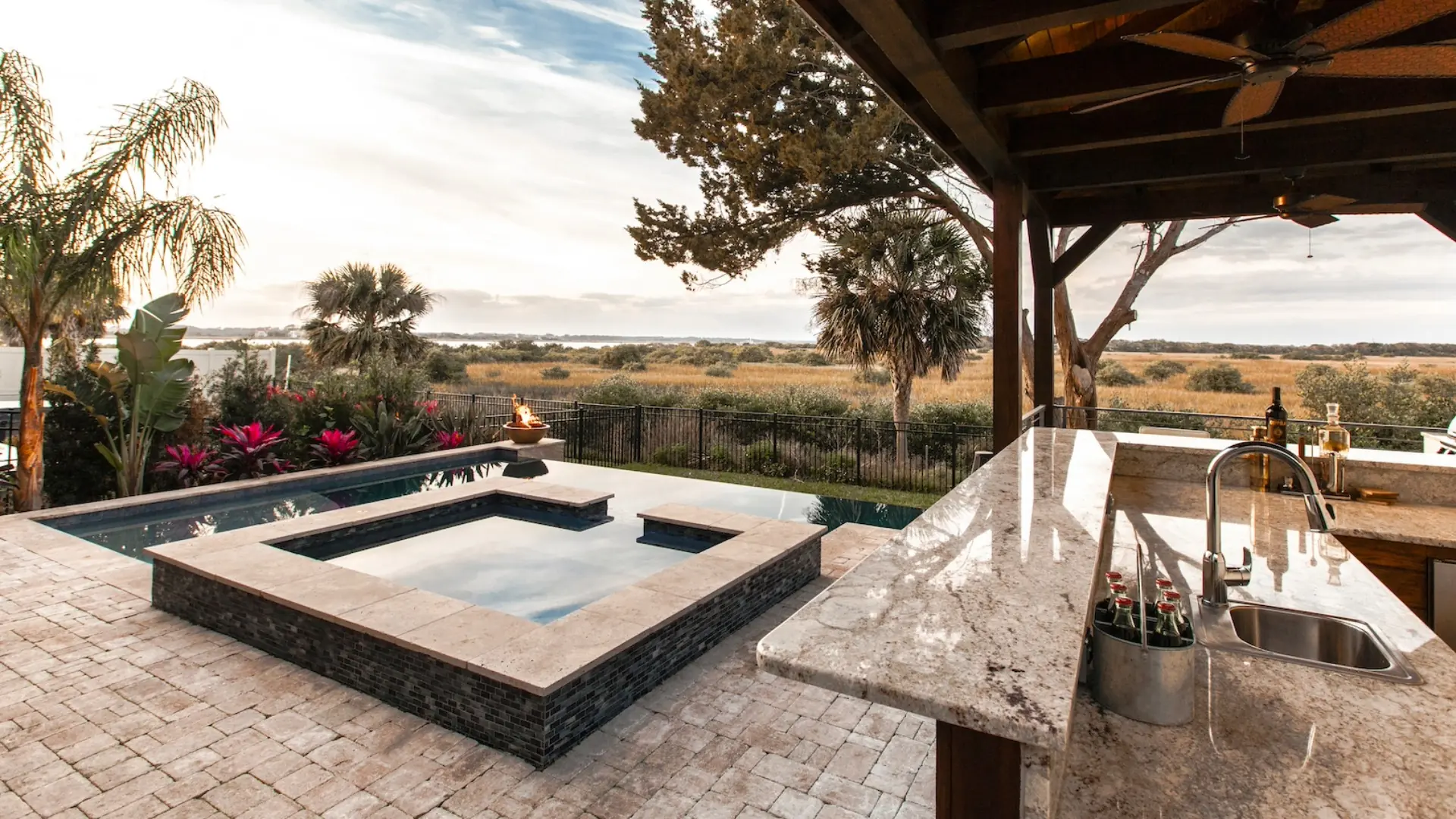 Vilano-Waterway-Side-View Waterfront Pool Design | Vilano Waterway Wonder an Amleia Outdoors Design.