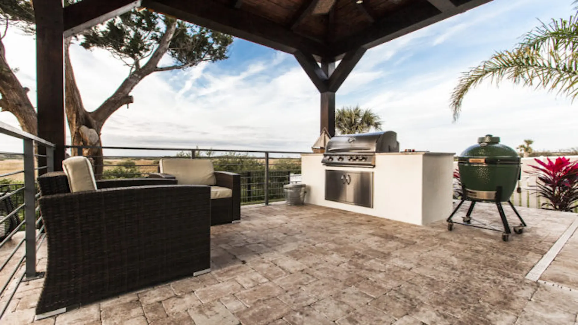 Vilano Waterway Wonder - Outdoor Kitchen Waterfront Pool Design | Vilano Waterway Wonder an Amleia Outdoors Design.