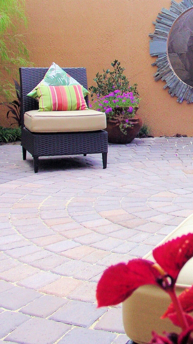 Courtyard Design - Amelia Outdoors | Cozy Courtyard