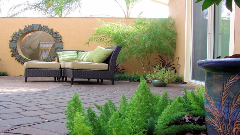 Courtyard Design - Amelia Outdoors | Cozy Courtyard