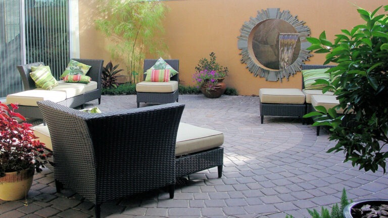 Courtyard Design - Amelia Outdoors | Cozy Courtyard