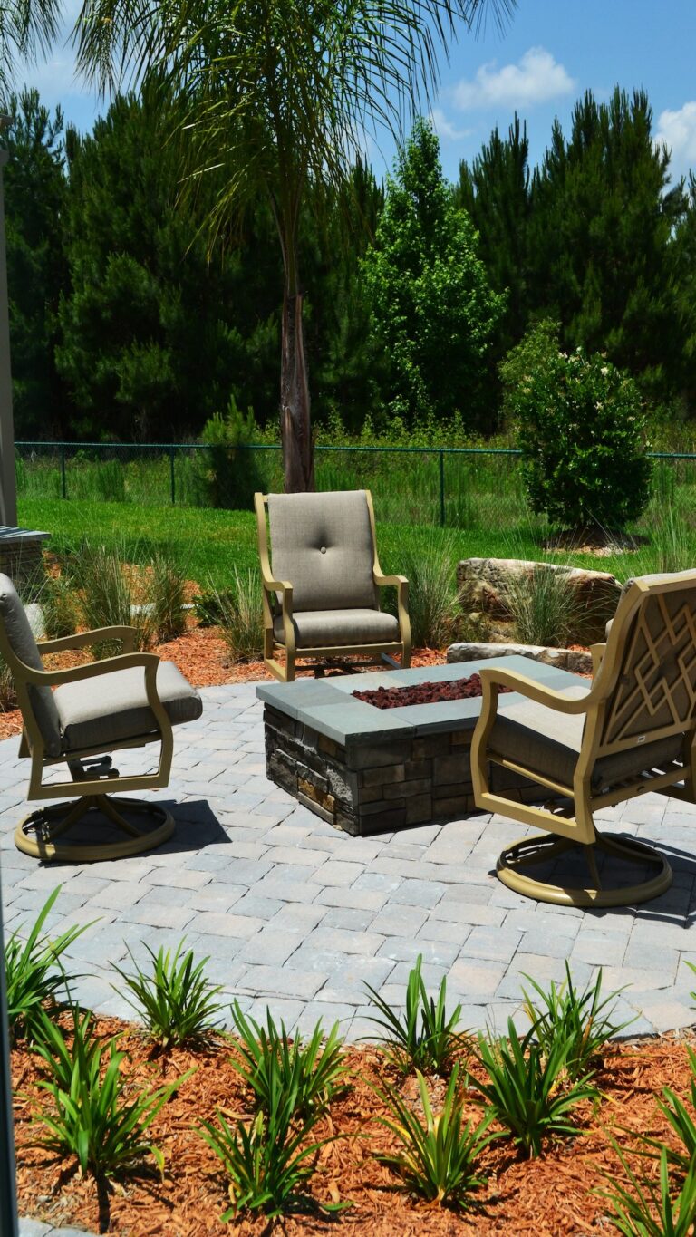 Outdoor Entertaining Area -Deerwood Delight a custom design  by Amelia Outdoors